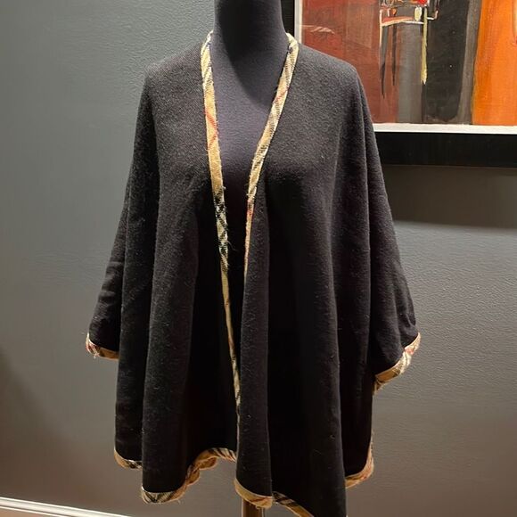 Jackets & Blazers - Black soft knit plaid edged cape. 100% acrylic. One size.